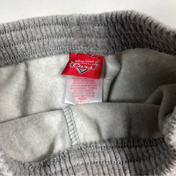 NWOT Gray And Black Fleece Pant Size 3T - Picture 3 of 5